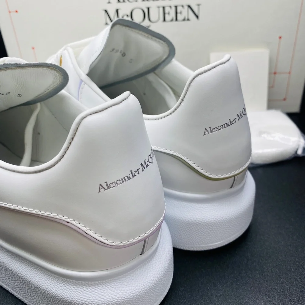 Alexander McQueen Women’s Oversized Leather Sneakers Size 9.5 NWB AUTHENTIC - Picture 5 of 10